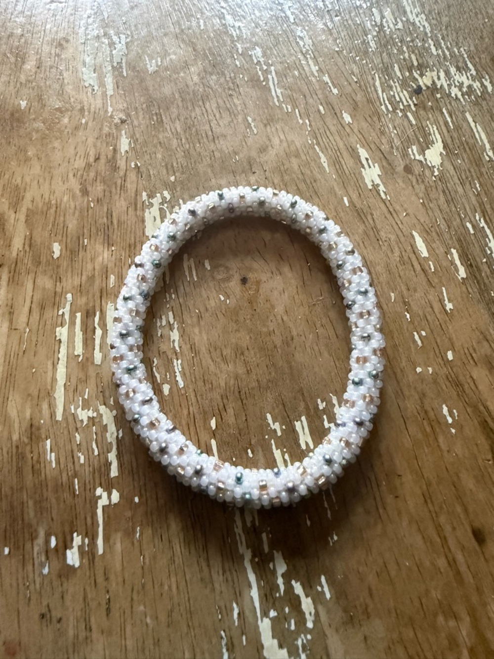 Handmade Lotus Sky Seed Bead Stretch Bracelet — White with Metallic Accents